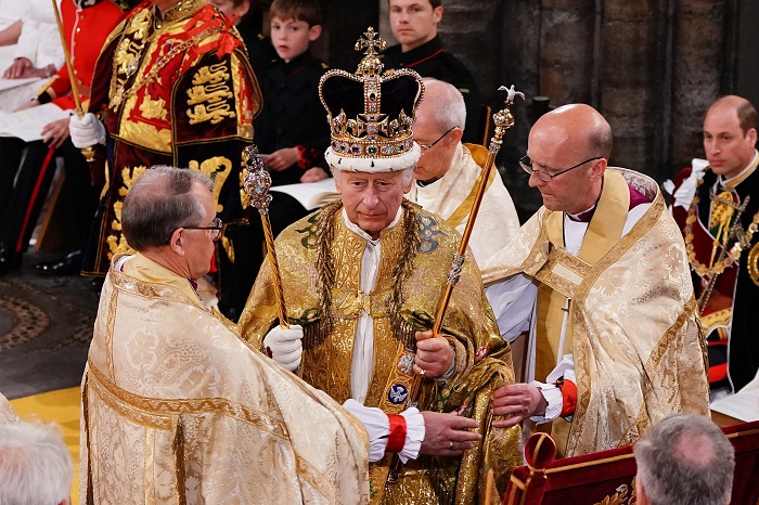 King Charles III enthroned at first UK coronation in 70 years